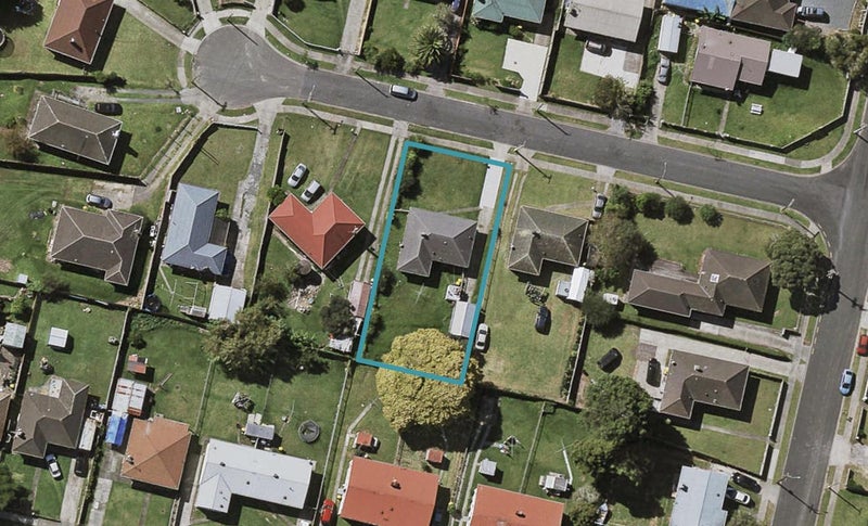 6 Angus Street, Otara, Auckland - Carousel 1