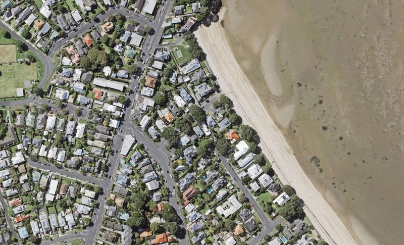 8 Arawa Avenue, Devonport, Auckland - Carousel 1
