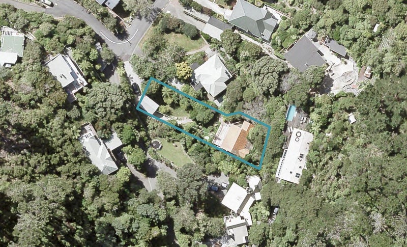 13 Marama Terrace, Eastbourne, Lower Hutt - Carousel 1