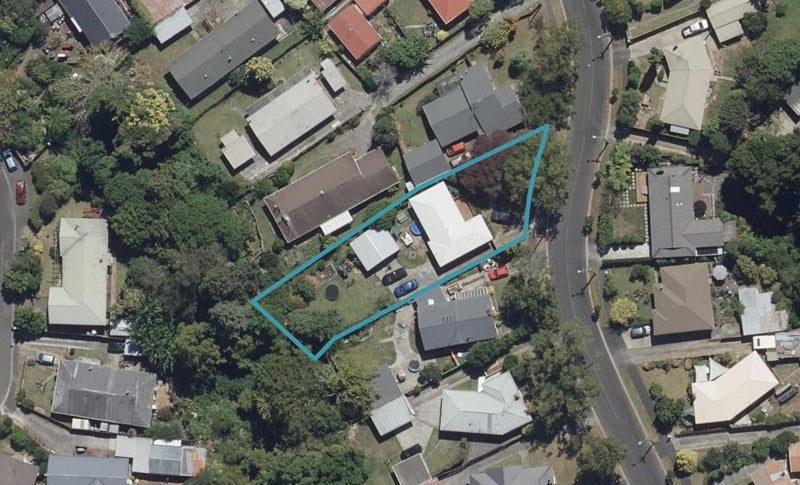 22 Anthony Crescent, Bader, Hamilton - Carousel 1