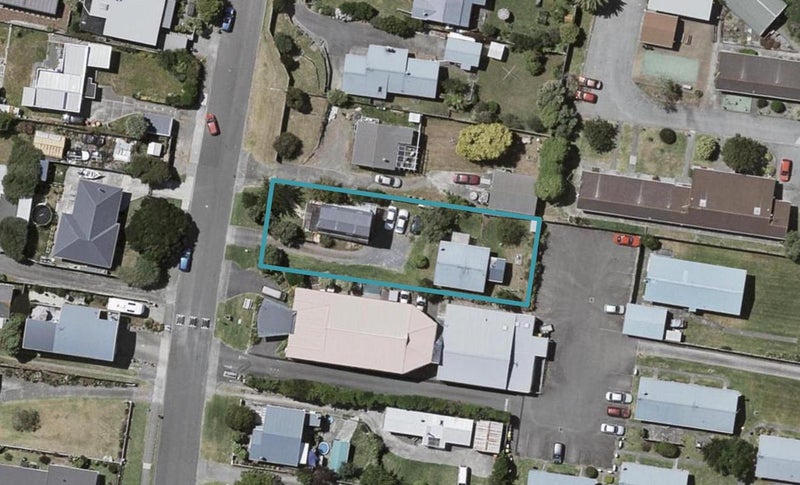 39 Bluegum Road, Paraparaumu Beach, Paraparaumu - Carousel 1