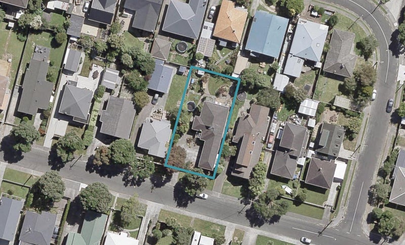 49 Lincoln Avenue, Epuni, Lower Hutt - Carousel 1
