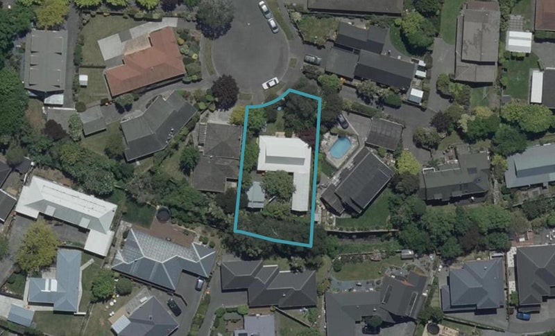 39 Highland Place, Avonhead, Christchurch - Carousel 1