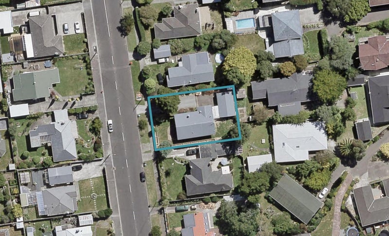 10 Henry Street, Ebdentown, Upper Hutt - Carousel 1