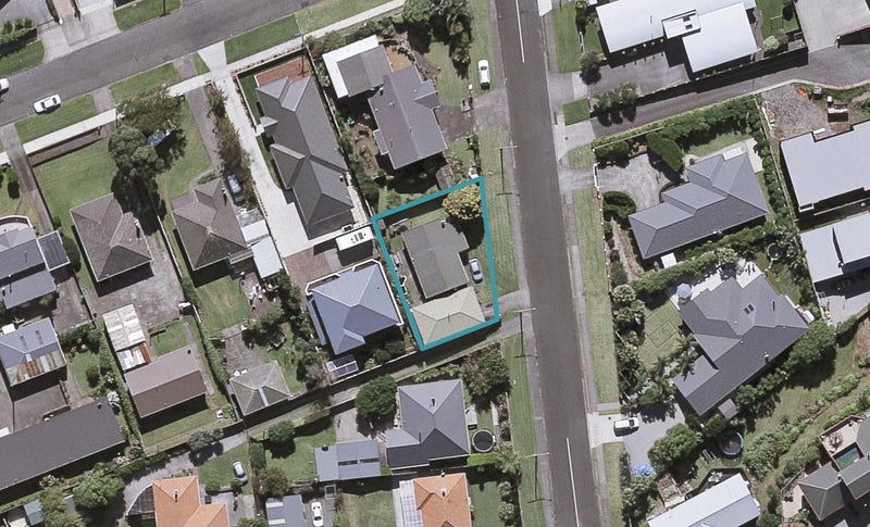16 Fitzroy Road, Fitzroy, New Plymouth - Carousel 1
