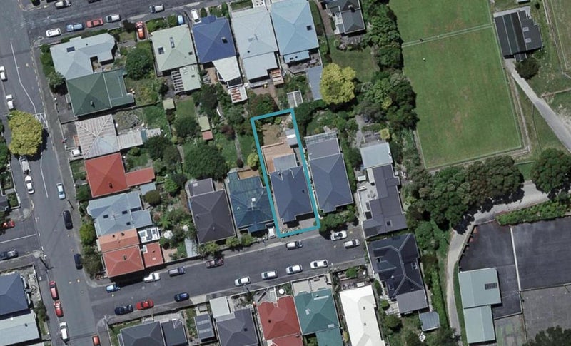 7 Douro Avenue, Newtown, Wellington - Carousel 1