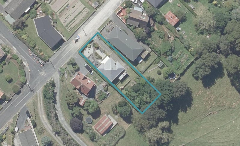 26 Clyde Street, Roseneath, Port Chalmers - Carousel 1