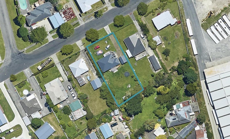 23 Salisbury Road, Fairy Springs, Rotorua - Carousel 1