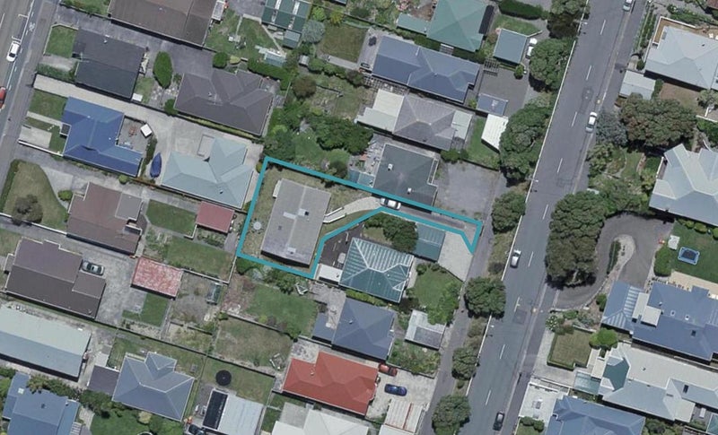 138 Clyde Street, Island Bay, Wellington - Carousel 1