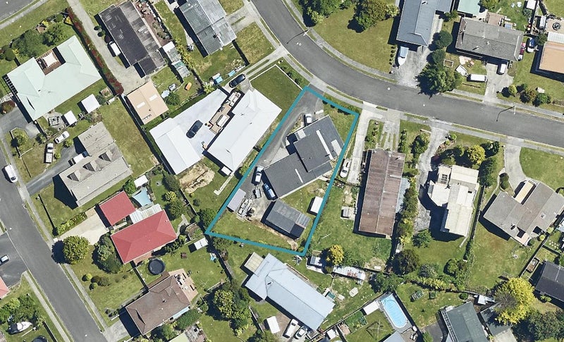 10 Hinau Street, Pukehangi, Rotorua - Carousel 1