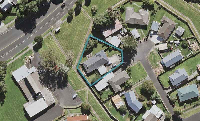 8 Kelburn Lane, Mangere, Auckland - Carousel 1