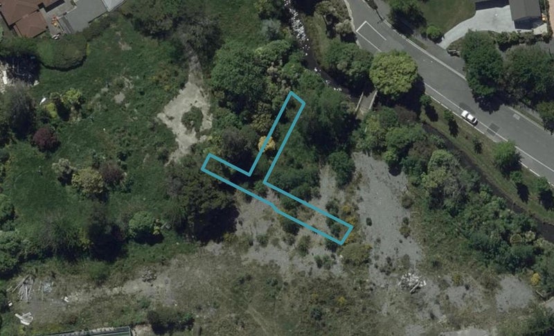 2/4 Matata Place, Dallington, Christchurch - Carousel 1