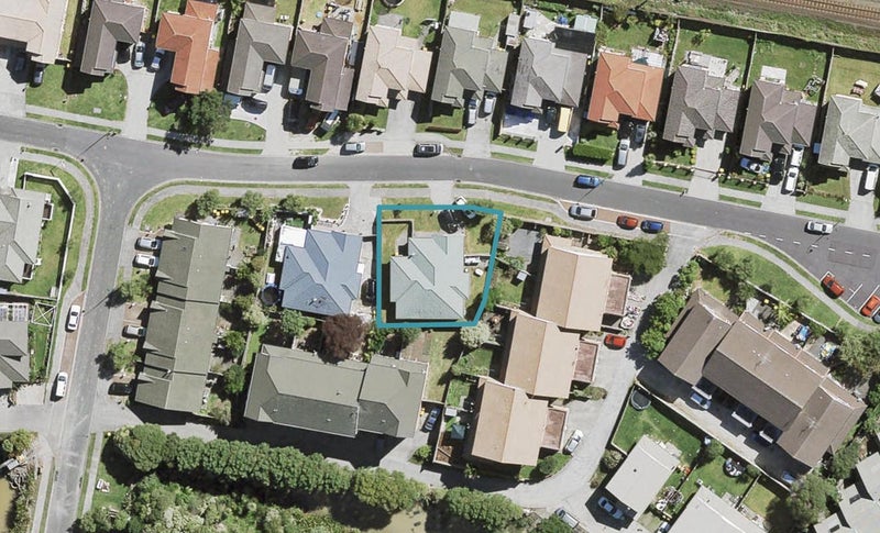 9 Charlenne Close, Ranui, Auckland - Carousel 1