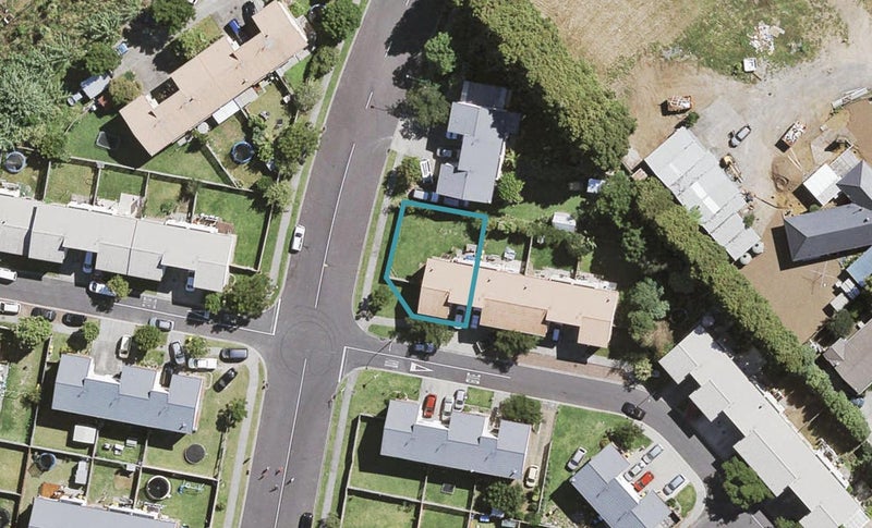 17 Duxfield Drive, Ranui, Auckland - Carousel 1