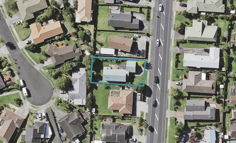 147 Botany Road, Botany Downs, Auckland - Carousel 1