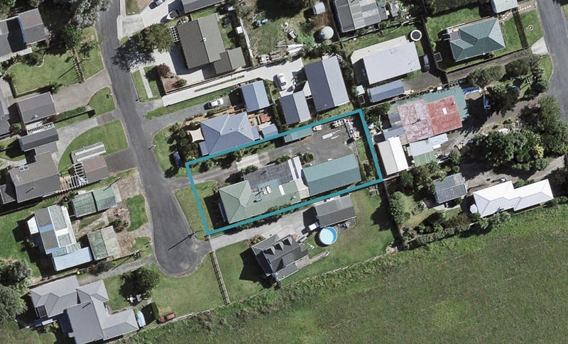 5 First Avenue, Waiuku - Carousel 1