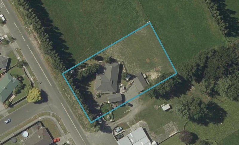 172 James Line, Kelvin Grove, Palmerston North - Carousel 1