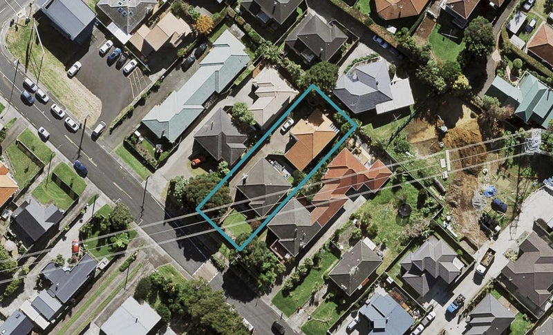 6A Carlton Street, Hillsborough, Auckland - Carousel 1