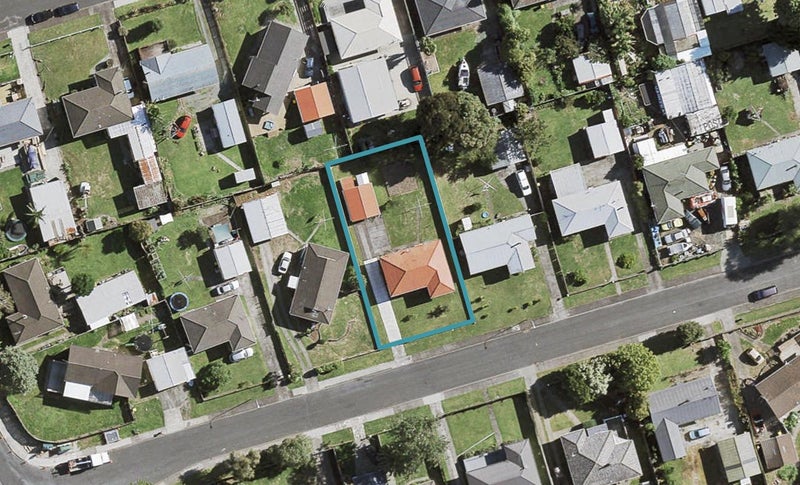 8 Marybeth Place, Rosehill, Papakura - Carousel 1