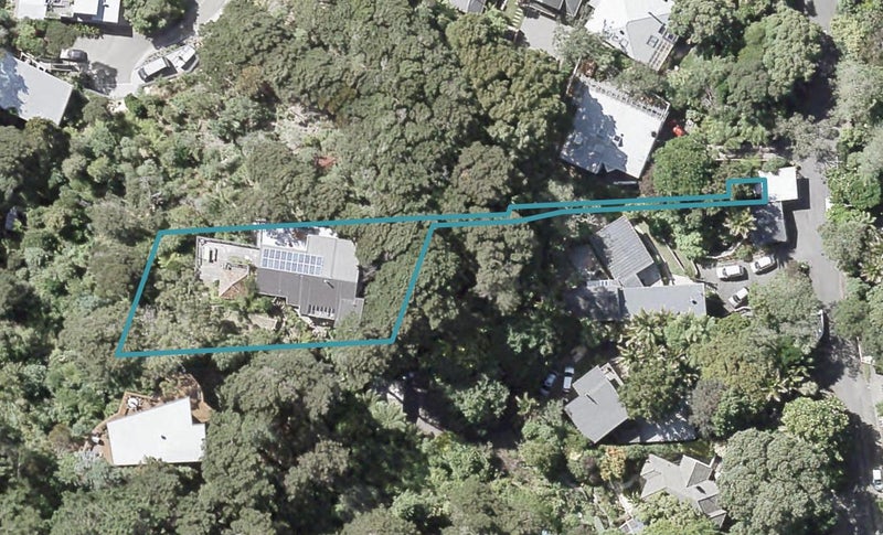 2A Huia Road, Days Bay, Lower Hutt - Carousel 1