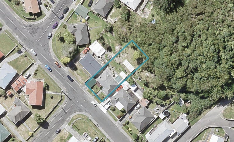 31 Castlerea Street, Wainuiomata, Lower Hutt - Carousel 1