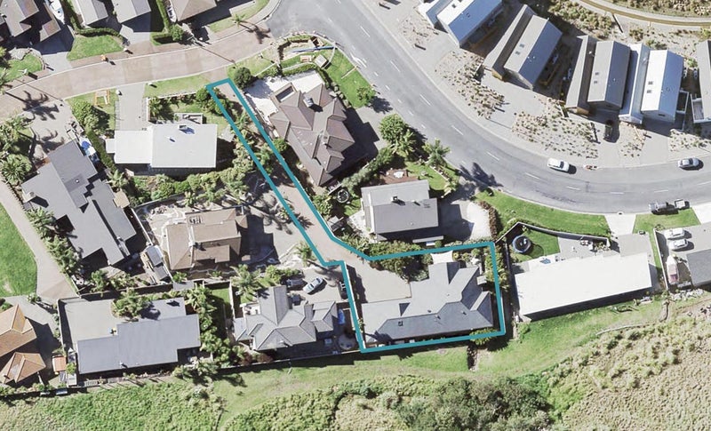 6 Tui Brae, Beachlands, Auckland - Carousel 1
