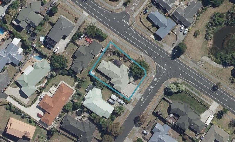 2 Angus Street, Grandview Heights, Hamilton - Carousel 1