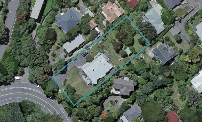 17 Ngaio Gorge Road, Ngaio, Wellington - Carousel 1