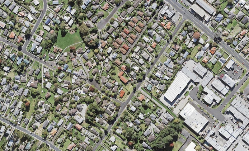 9/42 Brandon Road, Glen Eden, Auckland - Carousel 1