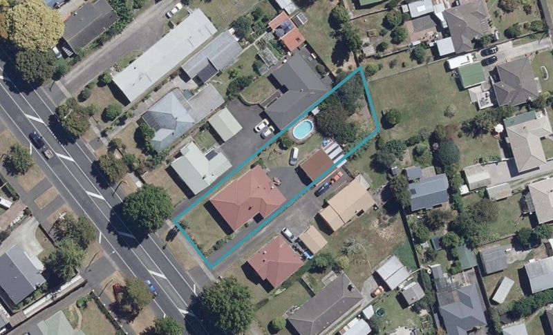 138 Galloway Street, Hamilton East, Hamilton - Carousel 1