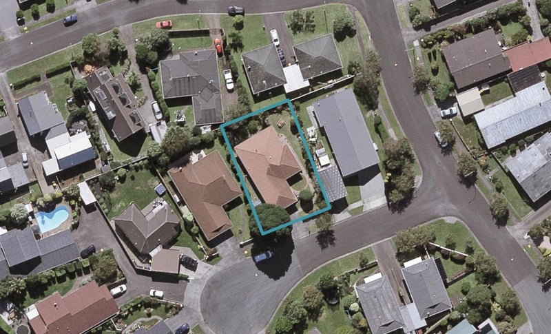 4 Hunter Place, Merrilands, New Plymouth - Carousel 1