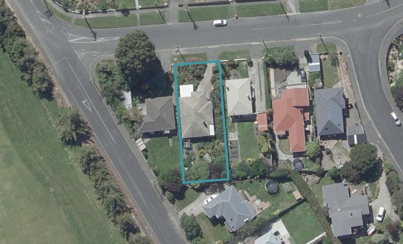 73 Aberdeen Road, Saint Clair, Dunedin - Carousel 1