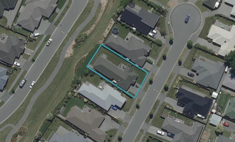 15 Strathcarron Place, Broomfield, Christchurch - Carousel 1