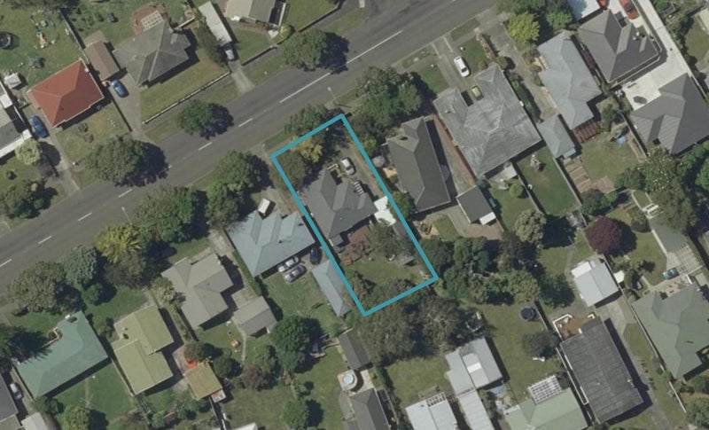 32 Park Road, West End, Palmerston North - Carousel 1