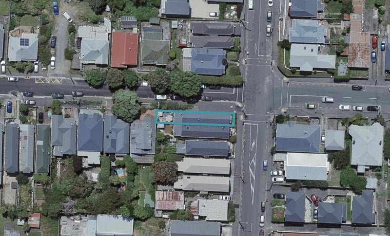 43 Te Wharepouri Street, Berhampore, Wellington - Carousel 1