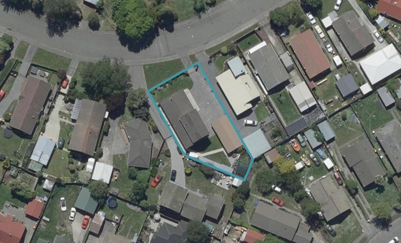 39 Malabar Crescent, Broomfield, Christchurch - Carousel 1