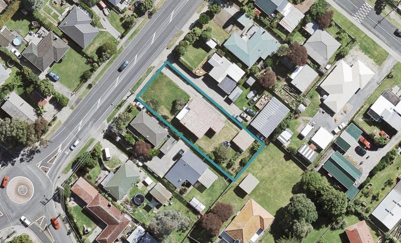 72 Forest Hill Road, Henderson, Auckland - Carousel 1