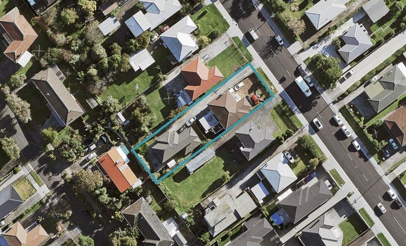 331 Richardson Road, New Windsor, Auckland - Carousel 1