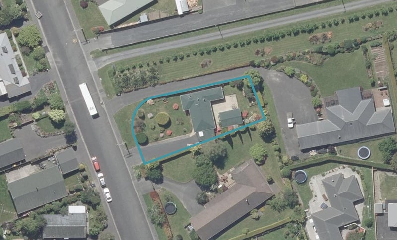 111 North Taieri Road, Abbotsford, Dunedin - Carousel 1