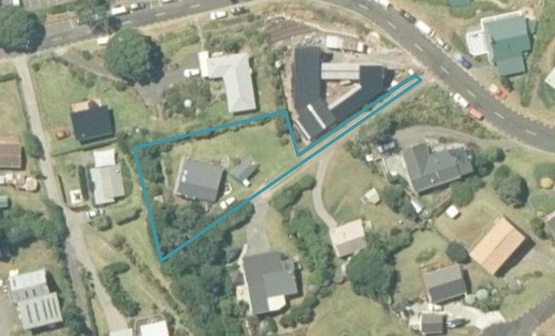 42 Pye Place, Hot Water Beach, Whitianga - Carousel 1
