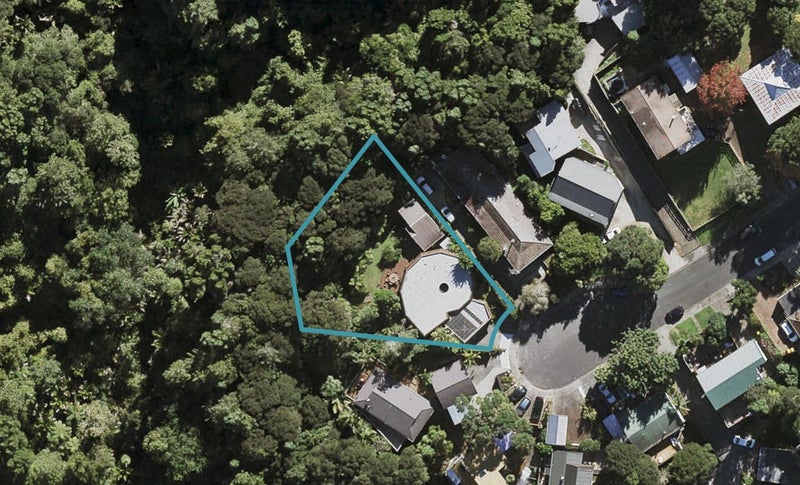 37 Glen Vista Place, Bayview, Auckland - Carousel 1