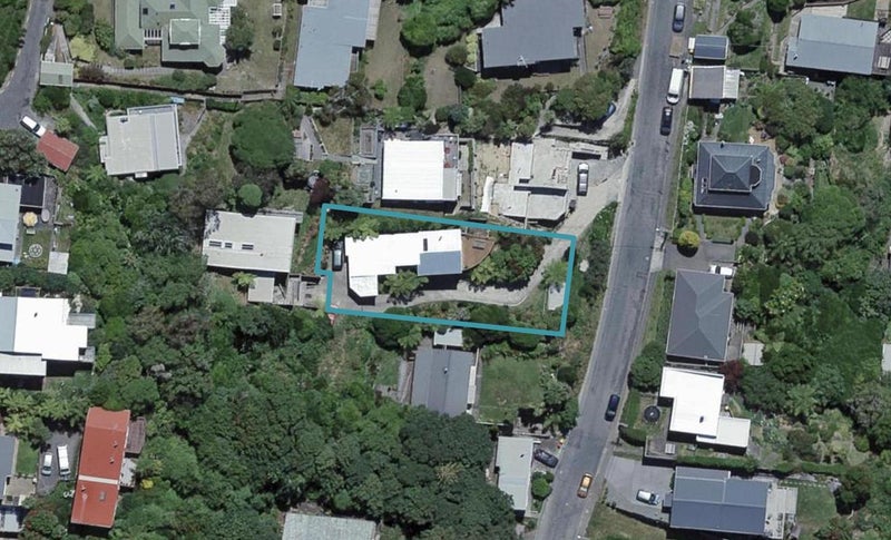 23 Whaui Street, Vogeltown, Wellington - Carousel 1