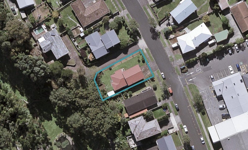 50 Nevada Drive, Merrilands, New Plymouth - Carousel 1