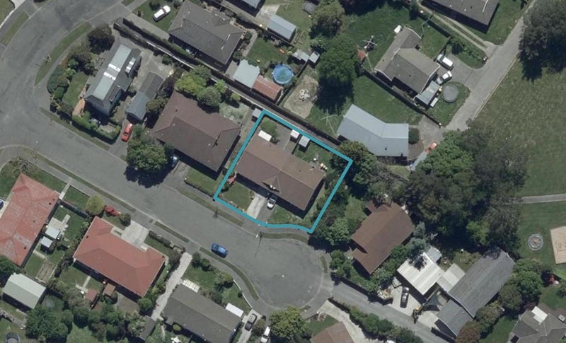 1/5 Quinton Place, Bishopdale, Christchurch - Carousel 1