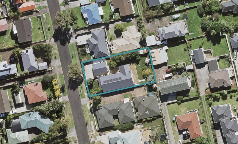23 Scott Avenue, Mangere Bridge, Auckland - Carousel 1