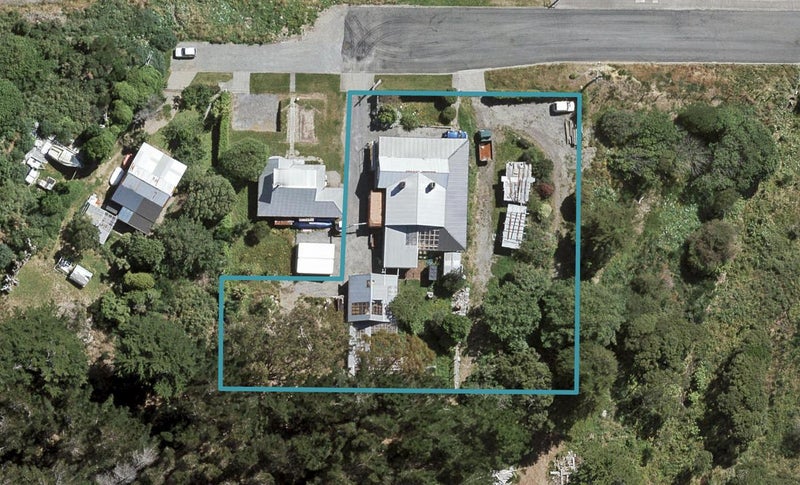 2/74 Theodore Street, Bluff - Carousel 1