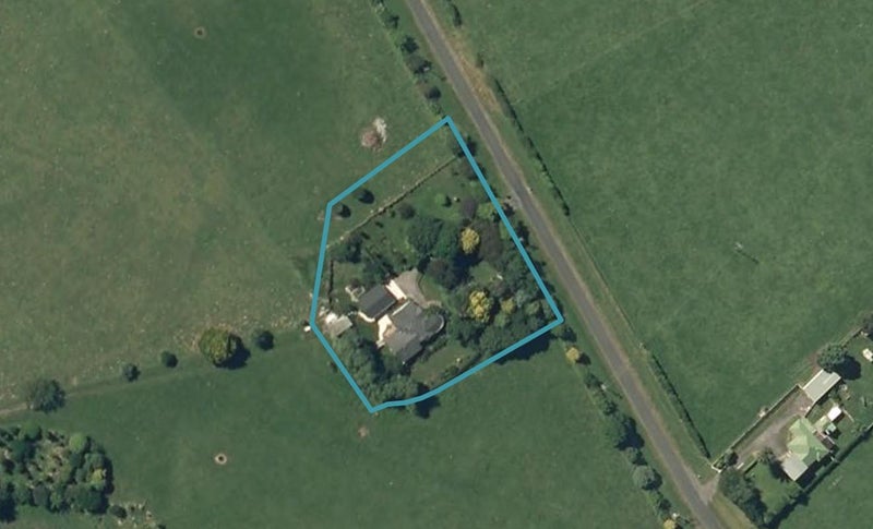 31 Hampton Road, Okato, New Plymouth - Carousel 1