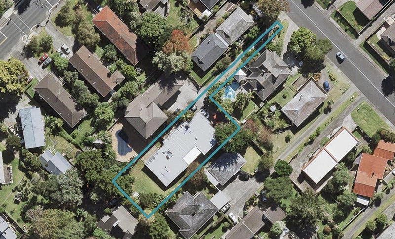 94 Velma Road, Hillcrest, Auckland - Carousel 1