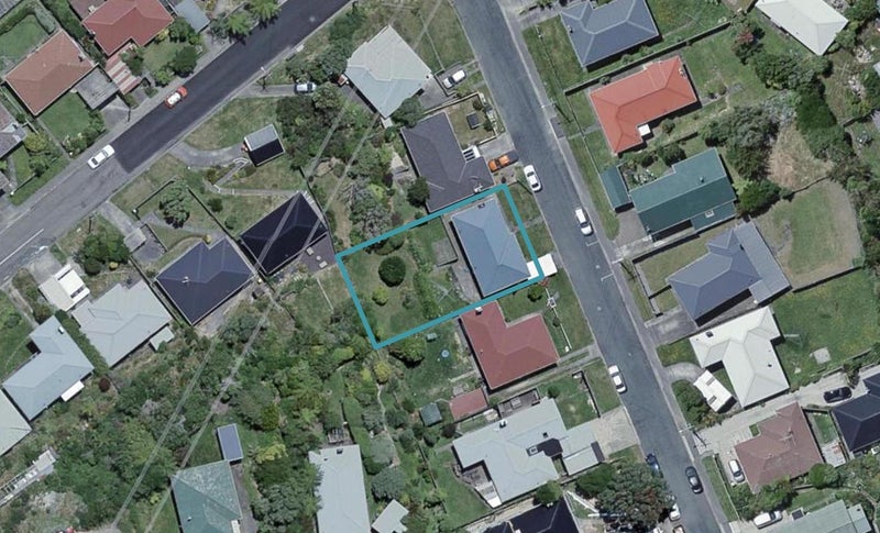 6 Barclay Street, Newlands, Wellington - Carousel 1