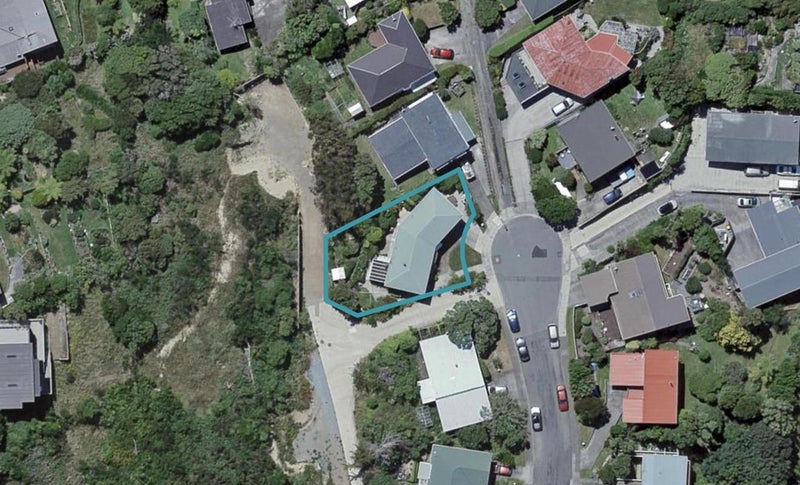25 Fairburn Grove, Johnsonville, Wellington - Carousel 1
